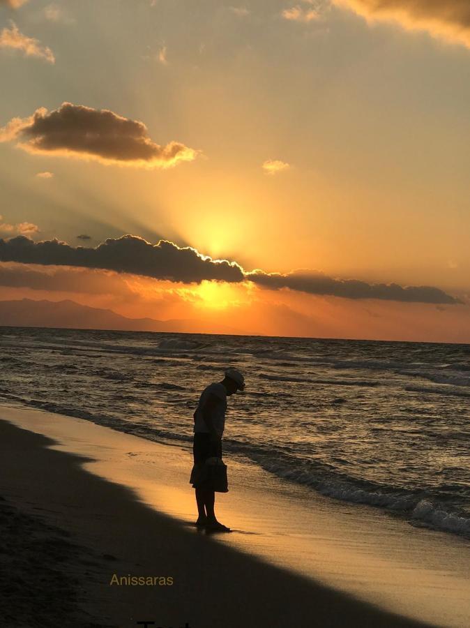 Mikes On The Beach خيرسونِسوس المظهر الخارجي الصورة